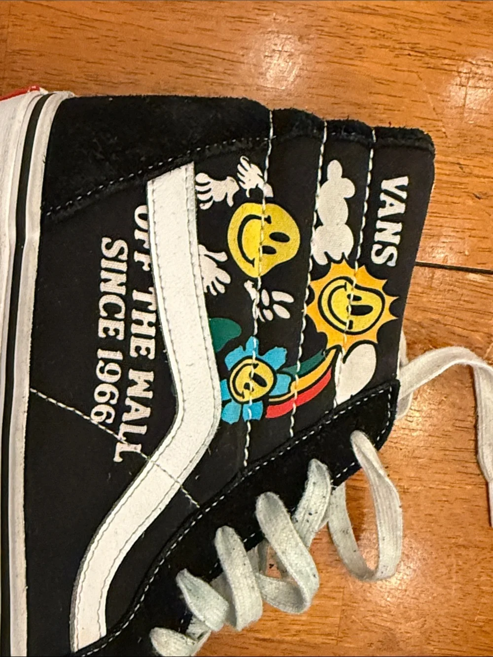 Vans Black High-Top men Sneakers with Smiley Graphics size 11.5